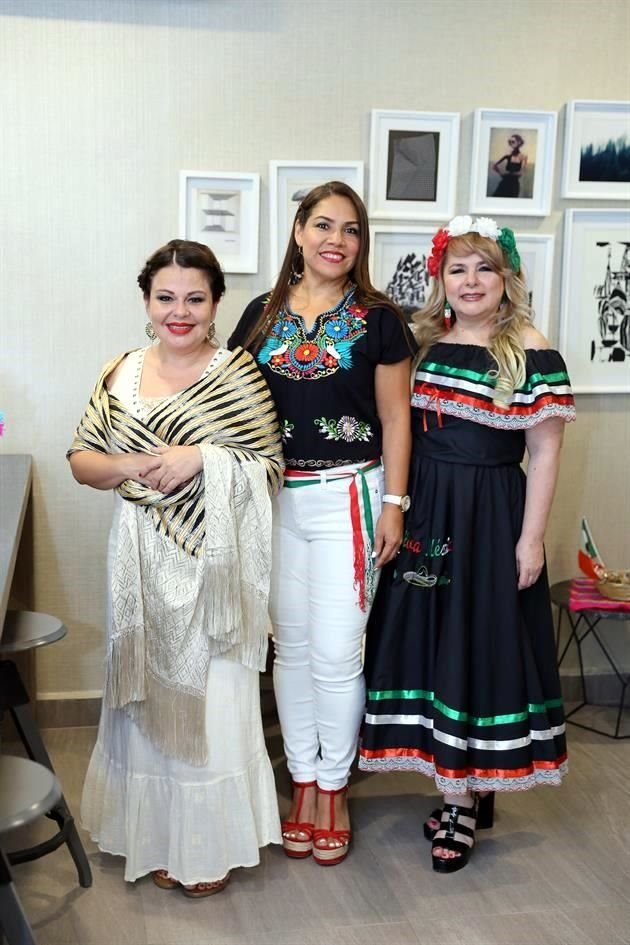 Lorena Gaytan, Olga Mendoza y Felicia Reza