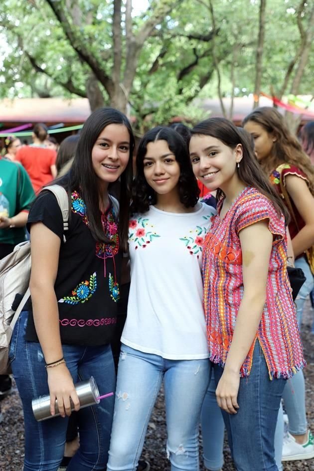 Elisa de León, Ceci Valdez y Mariana Márquez