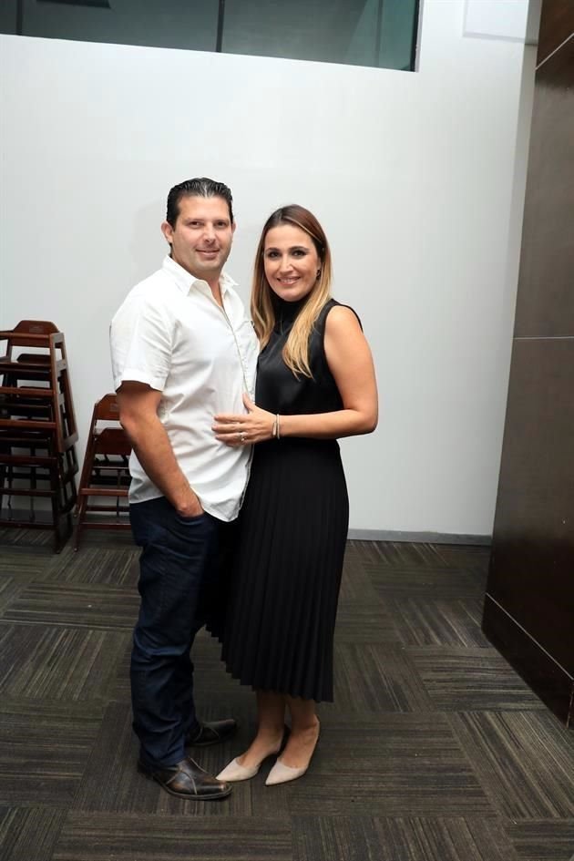 Alejandro Hinojosa e Isabel Cárdenas