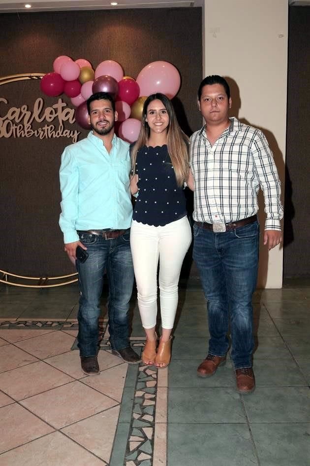 Omar Ramos, Ana Ramos y Daniel Ramos