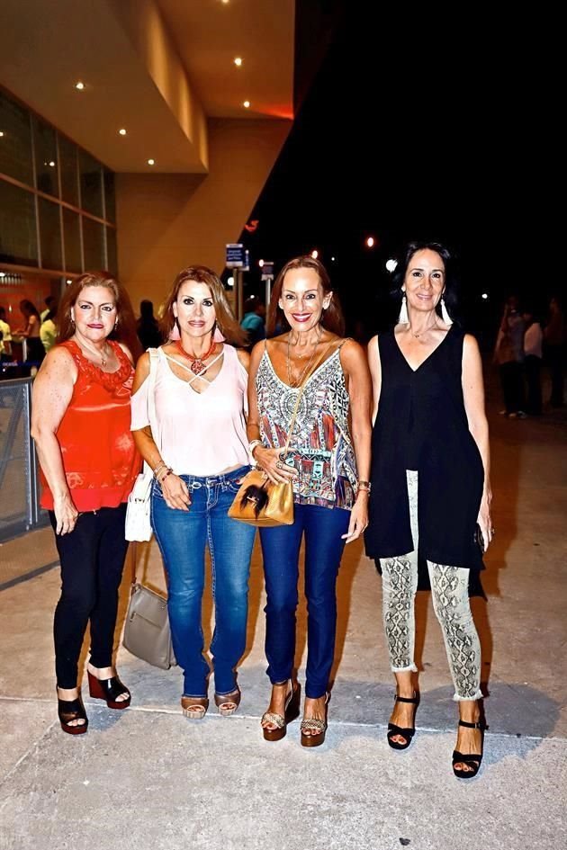 Bárbara Ibarra, Claudia Ibarra, Maru Calderón y Ana Roesch