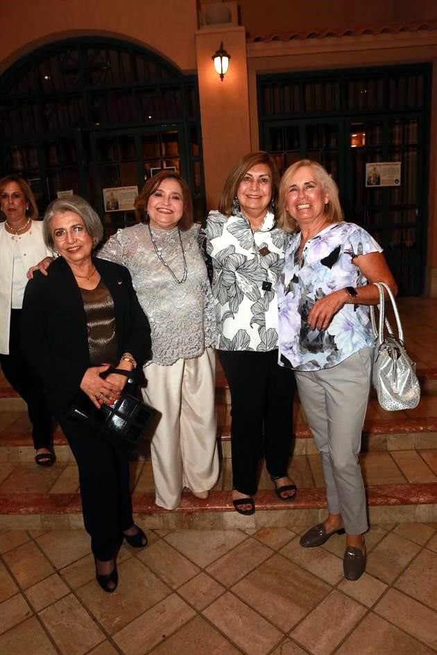 Josefina Torres, Marcela Calderoni, Patricia Cora de Santos y Olga Aguirre
