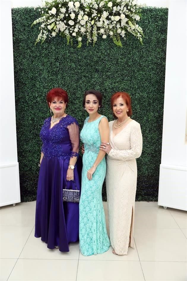Lydia García, Gina Guajardo y Mary Santos Flores