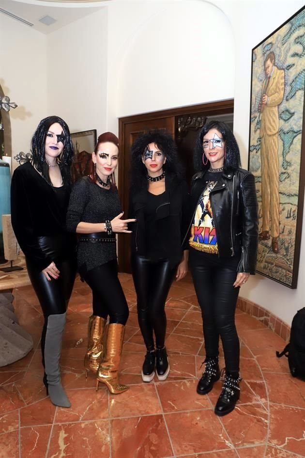 Gaby Espinosa de Kuri, Mónica García de Moyeda, Bárbara Villanueva y Mónica Martínez de De la Garza