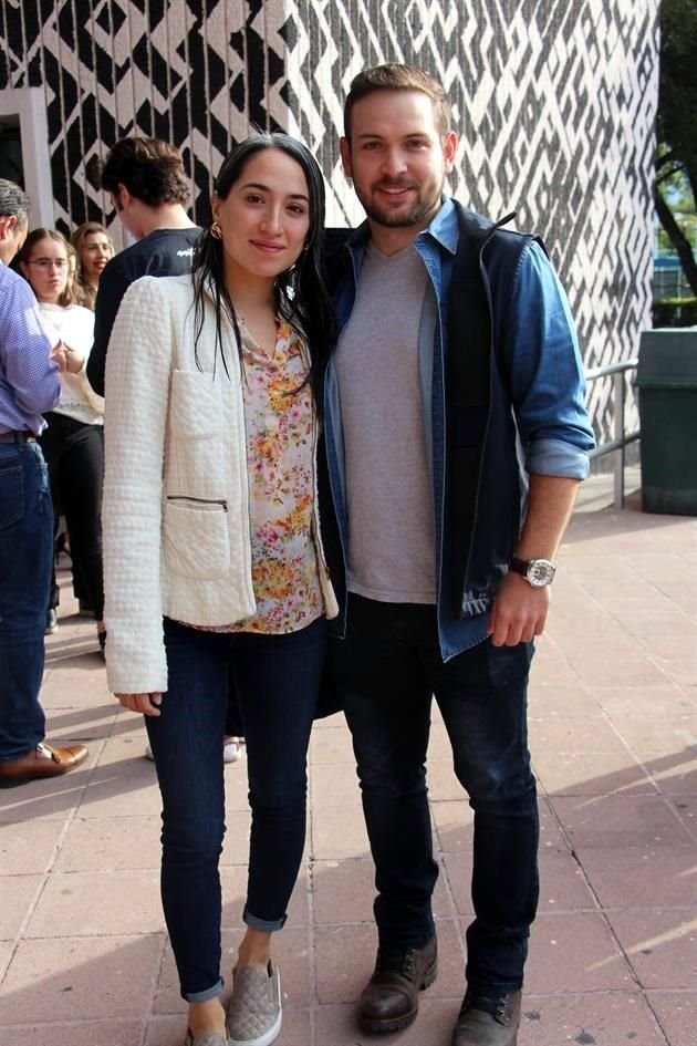 Gabriela García y Carlos Torres