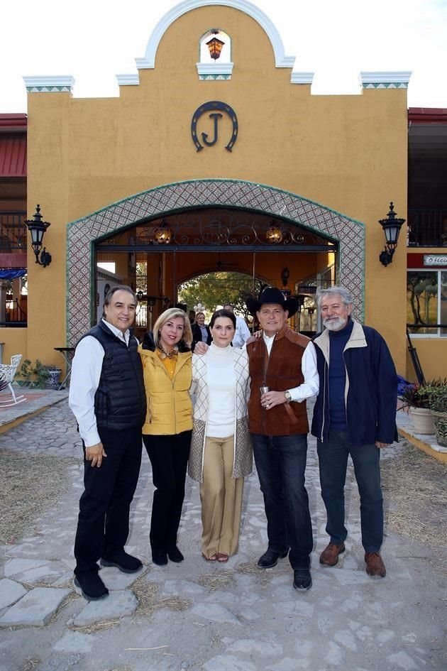 Gerardo Morales y Mónica Guzmán de Morales, Norma González de Montemayor, Jorge Montemayor y Jorge Aguirre