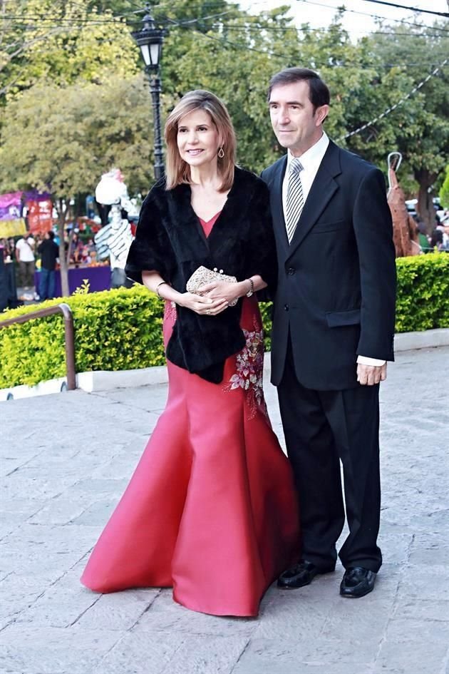 Cecilia Cantú de Fernández y Gerardo Fernández