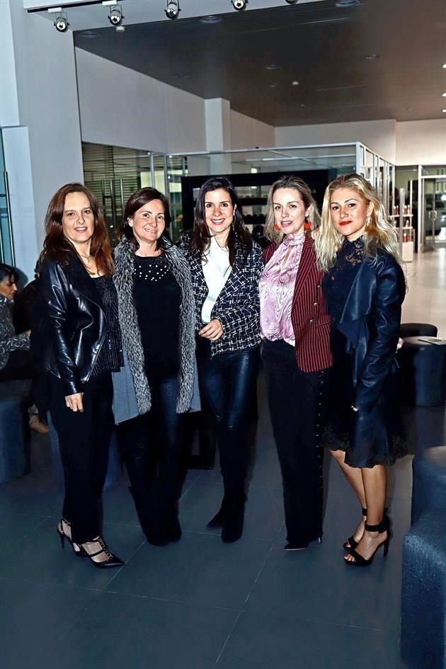 Marian Escamilla, Alejandra Elizondo, Lorenia Canavati, Lisa Cagnasso y Bárbara de Hoyos