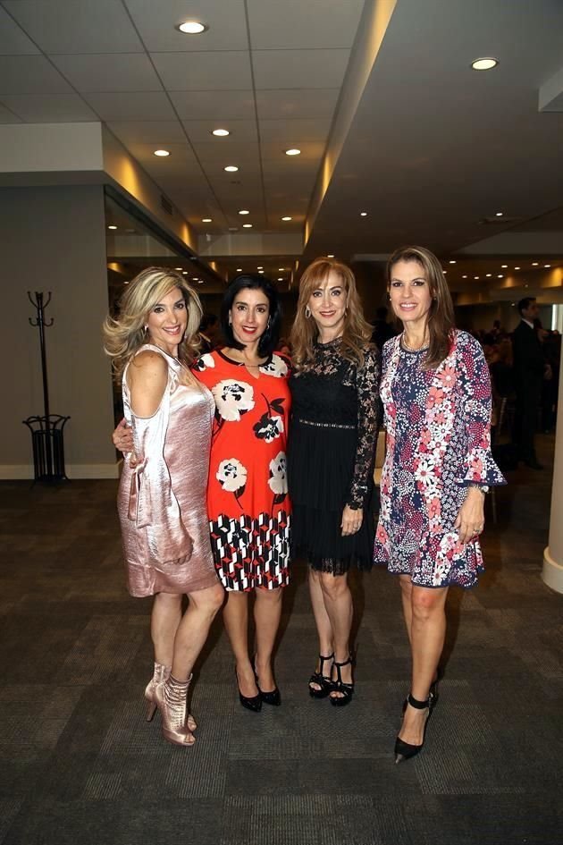 Mima Morales de Valmaña, Cecilia Taffinder de Mascareñas, Yvonne González de Berlanga y Celina Villarreal de González