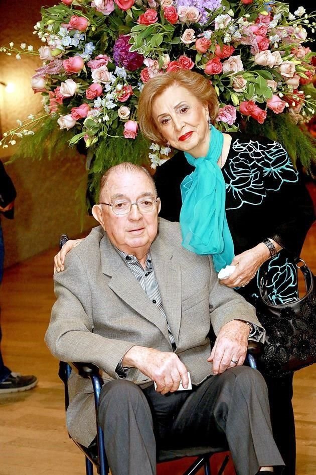 Ana María Lozano de Barragán y Miguel C. Barragán