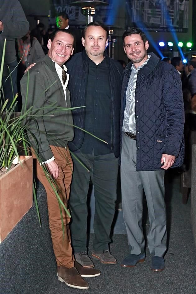 Adrian Páez, Carlos Rivero y Adrián Huerta
