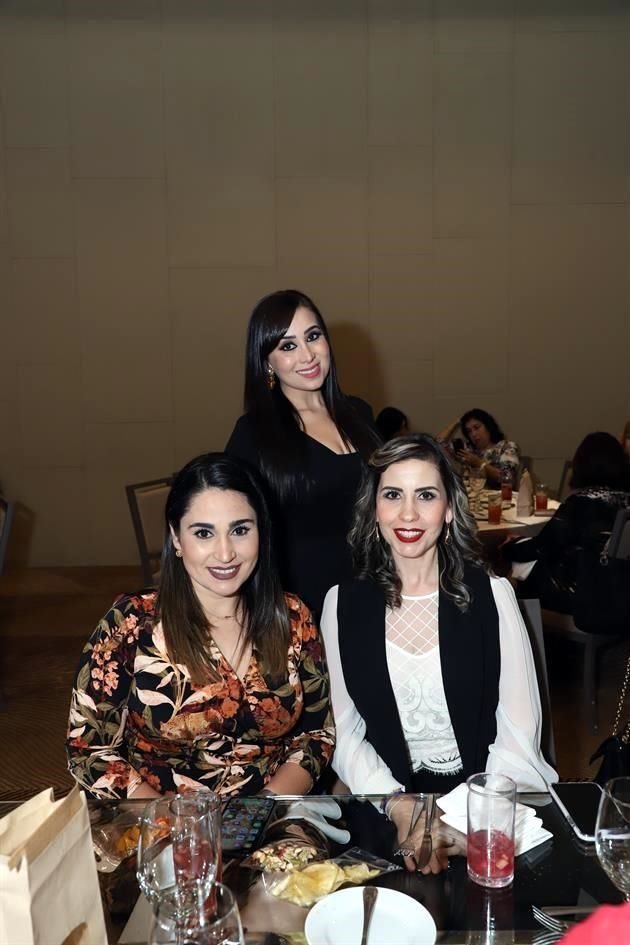 Mariela Villarreal, Alicia Lozano de Milán y Denisse de la Garza