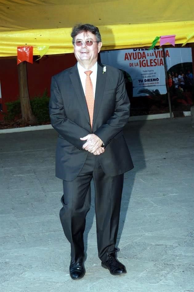 Armando J. García