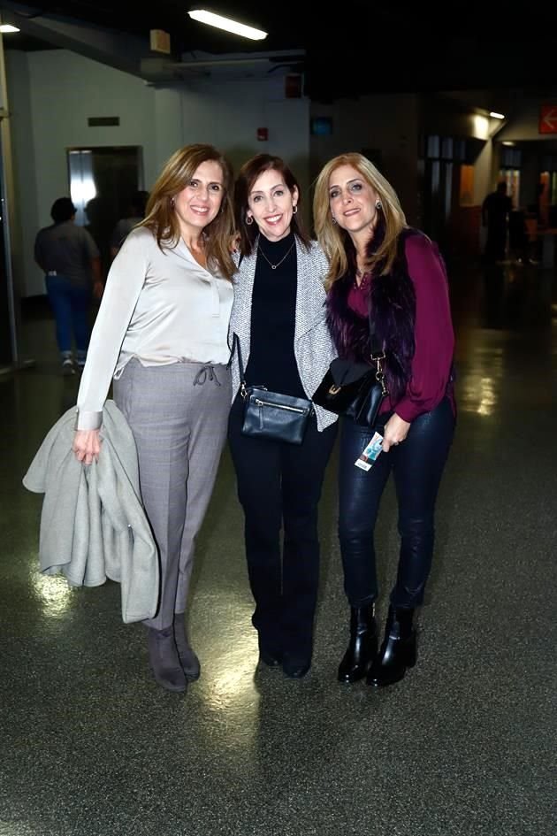 Katia Califa de Ferrigno, Catalina Rodríguez y Claudia Musi de Hasbun