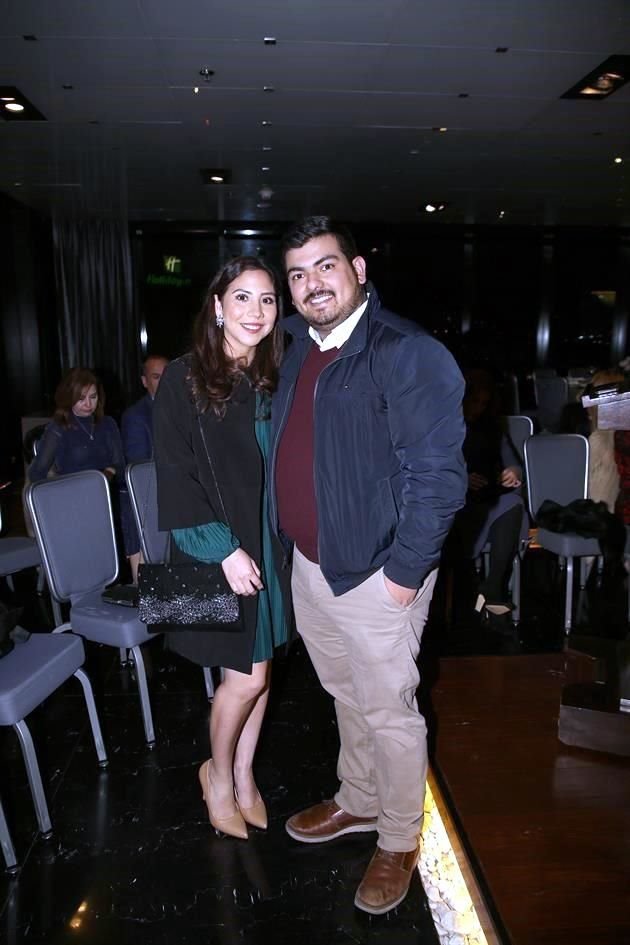 Nataly Rodríguez y Enrique Avilés