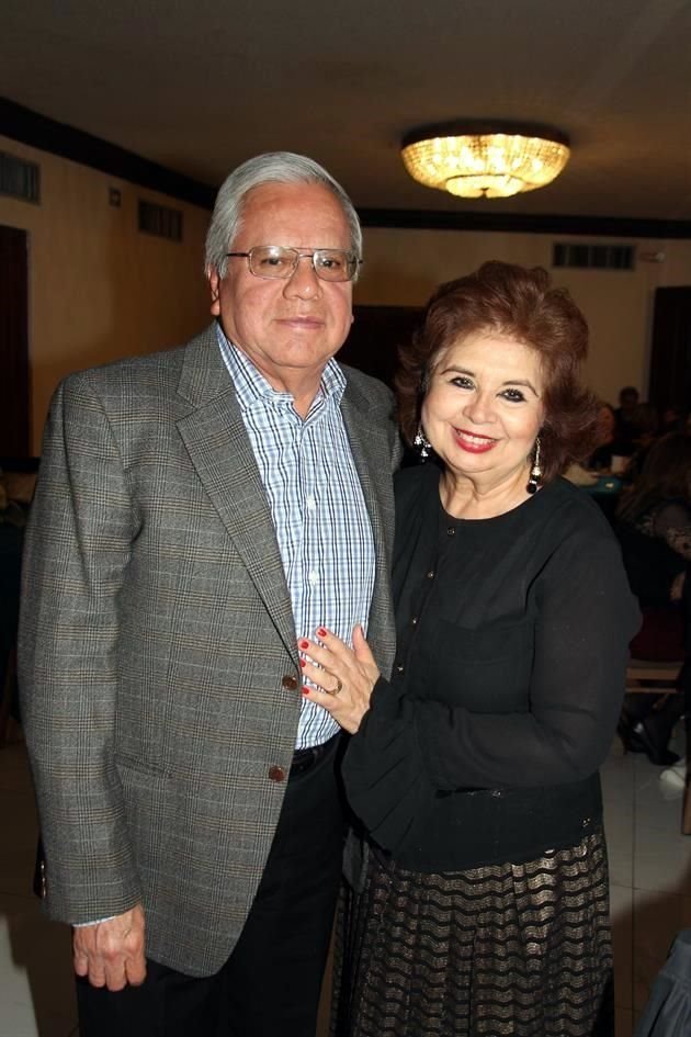 Lupita de Mendoza y Felipe Mendoza