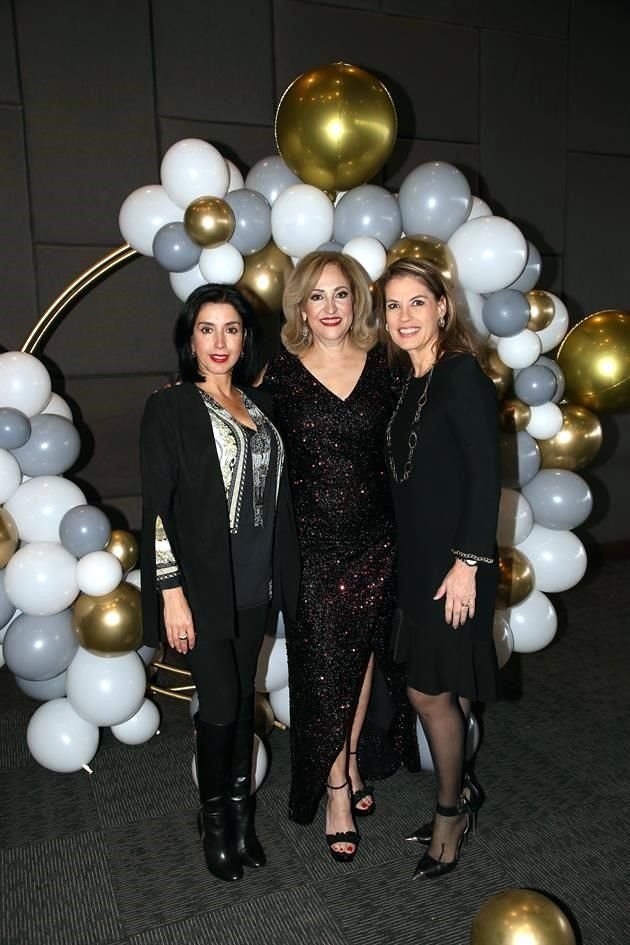Cecilia Taffinder de Mascareñas, Tina Garza de Madero y Celina Villarreal de González