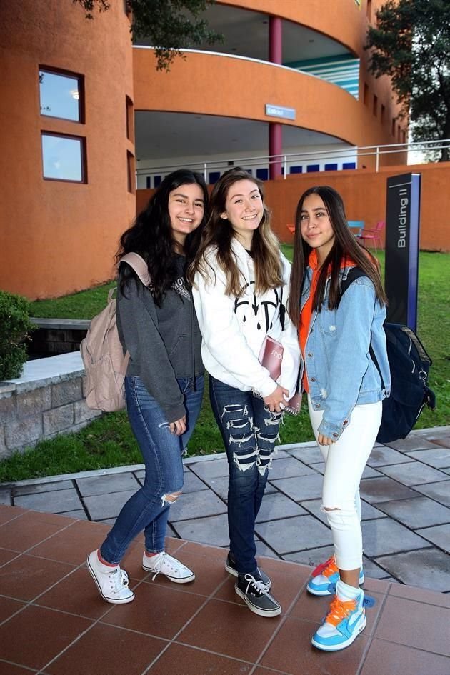 Valeria Escobar, Alexandra Tiznado e Isabel Peña