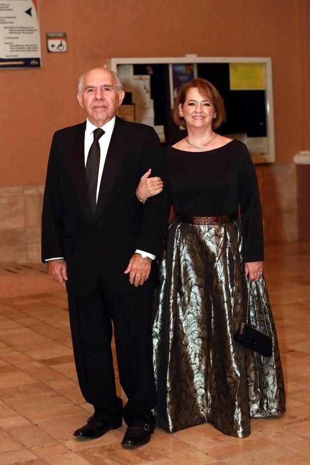 Sergio Tamez y Magda de la Garza de Tamez
