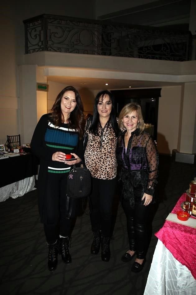 Myriam Gutiérrez, Verónica Hinojosa y Gaby Ruiz de Garza