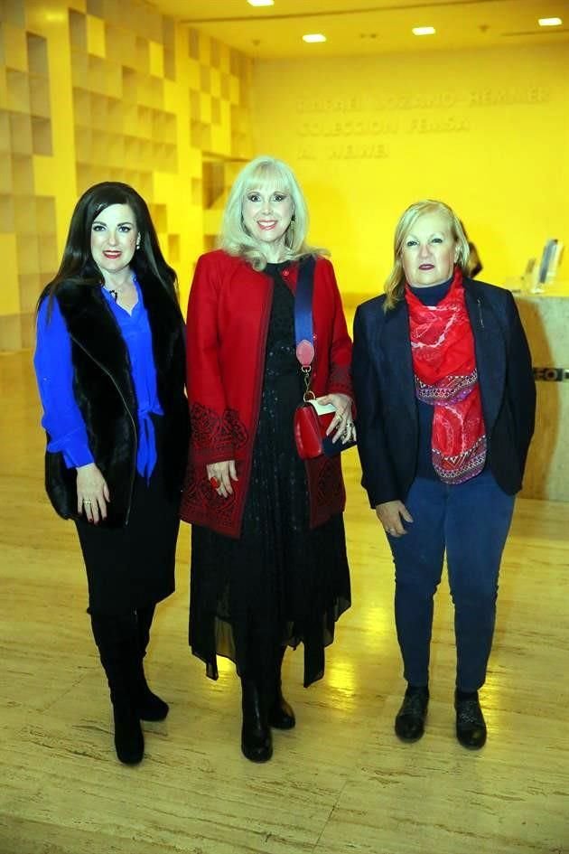 Marlene Dávila de Rodríguez, Dora María Maldonado y  Delia Salinas