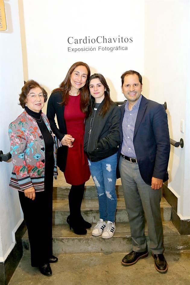 Imelda Álvarez, Claudia Guajardo, Natalia de Jesús Gómez y Alfredo Gómez Pérez