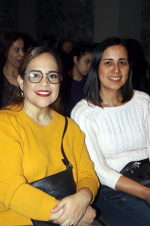 Marcela Herrera y Verónica Galván