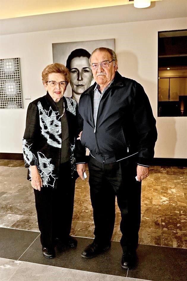 María Elena Martínez de Treviño y Héctor Javier Treviño Benavides