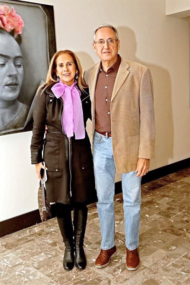 Adriana Gonzalez y Enrique Hurtado