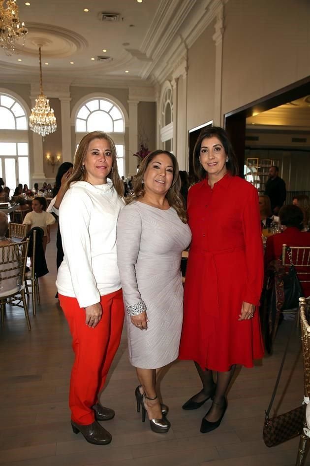 Betty Rodríguez, Azucena Cedeño Elizondo y Elda de Pasquel