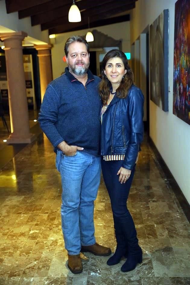 Rolando Treviño y Miriam Treviño