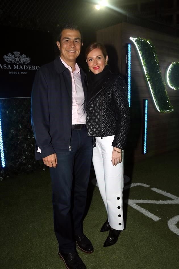 Juan Carlos Casado y Annette Manautou
