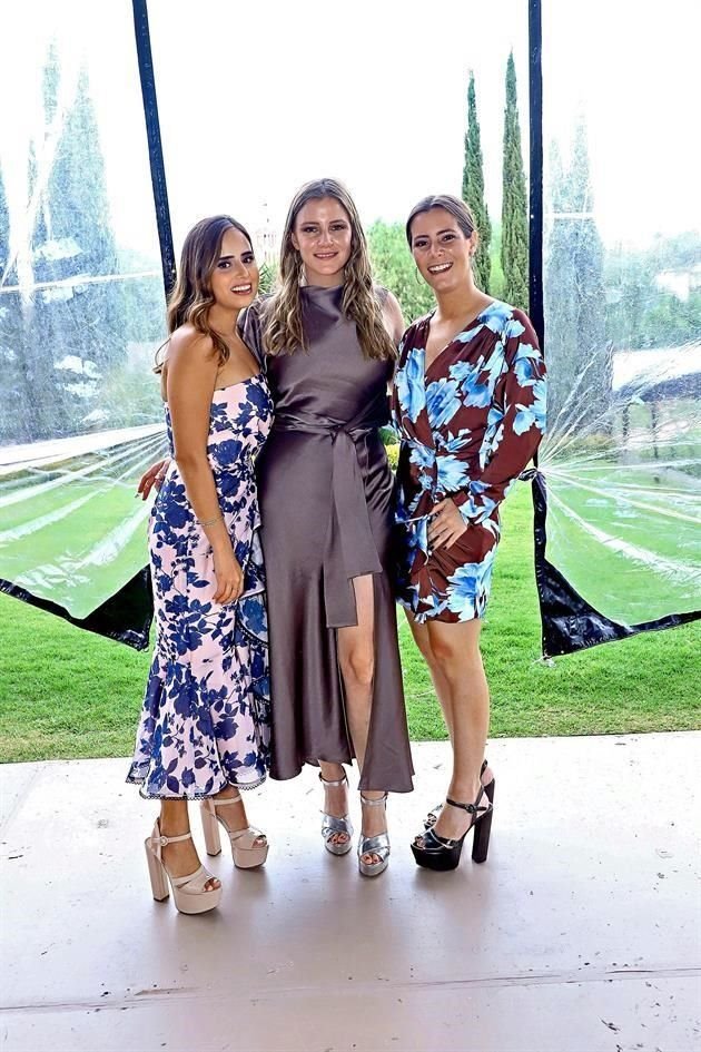 Regina Gómez, Paola Ramos y Fernanda González