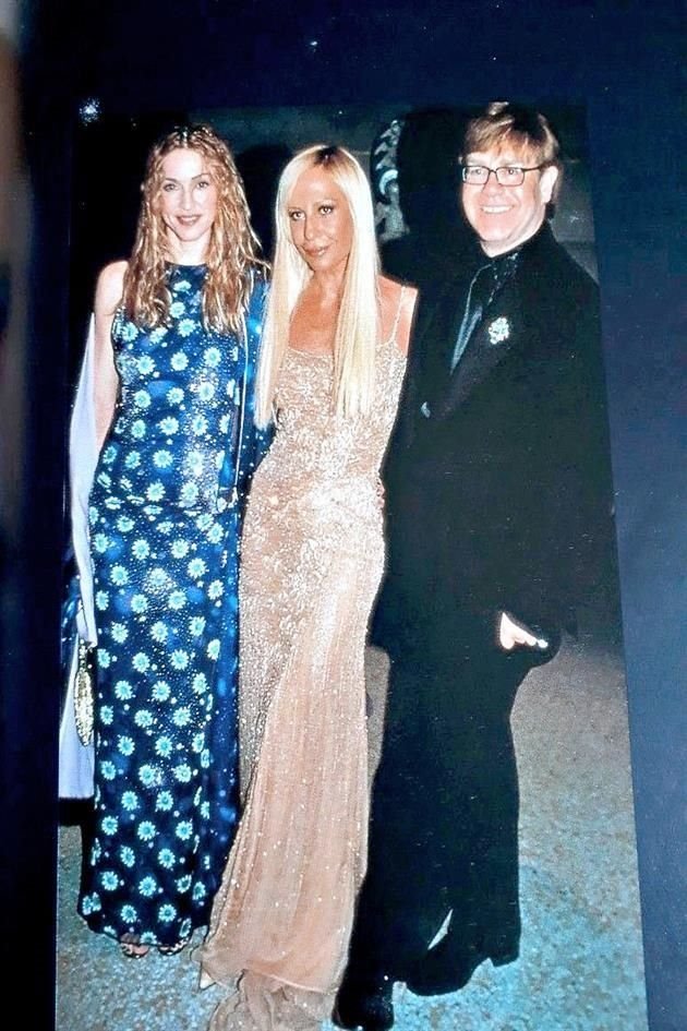 Madonna, Donatella Versace y Elton John, 1998