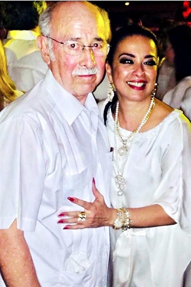 Jesús Montemayor, finado, y Mireya Montemayor de Pérez Salinas.
