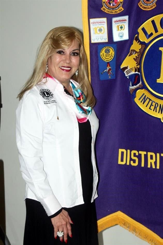 Laura López de Martínez, presidenta entrante.