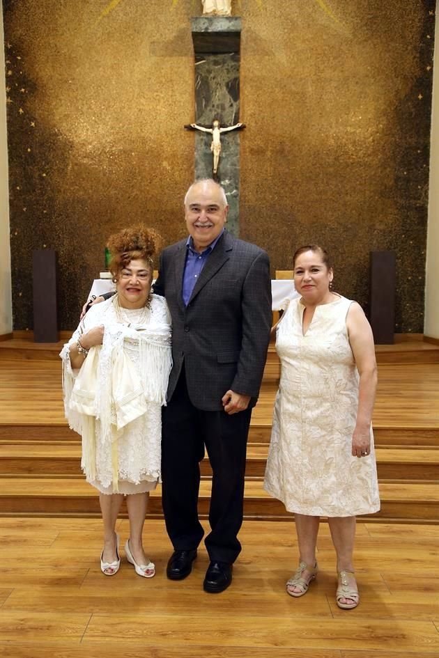 Lolis Miranda de Tamez, Manuel Tamez González y Virginia Martínez Serrano