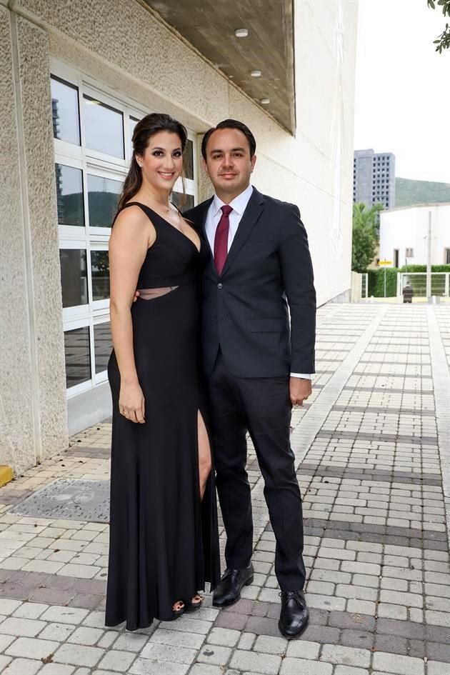 Mariana Carreto y Manuel González