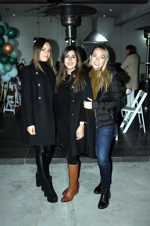 Valeria Chacón, Sayra Rocha y Daniela Almuina