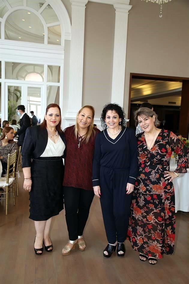 Mayra González de Zamora, Graciela Espinosa, Verónica Pezino Hernández y Elsa Rendón Villarreal