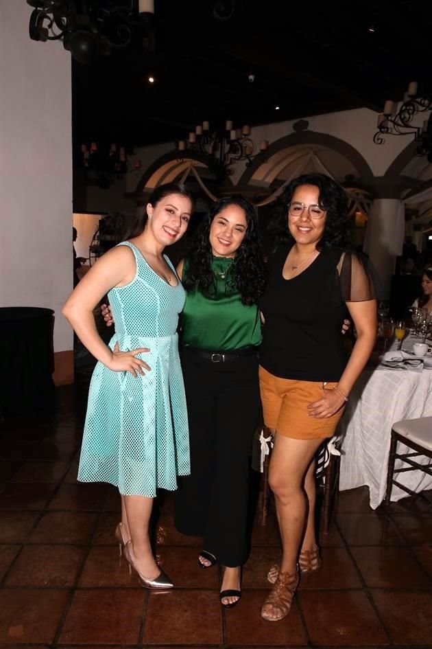 Katia Vázquez, Sandra Gutiérrez y Adriana González