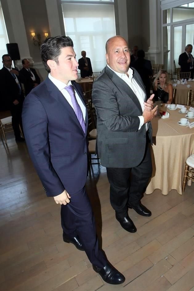 Se reúnen los Gobernadores de Jalisco y Nuevo León, Enrique Alfaro y Samuel García, con empresarios de ambas entidades, en Monterrey.