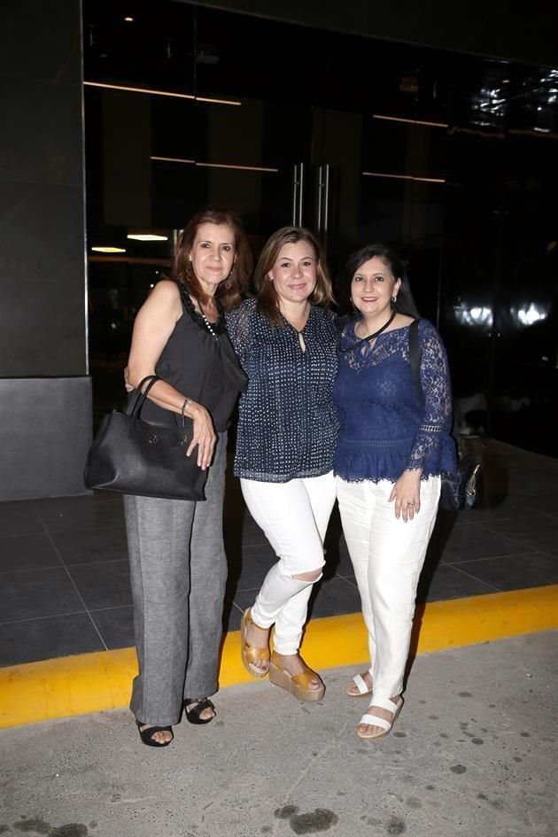 Nelly Barrera, Melissa Ruiz y Sandra Leal