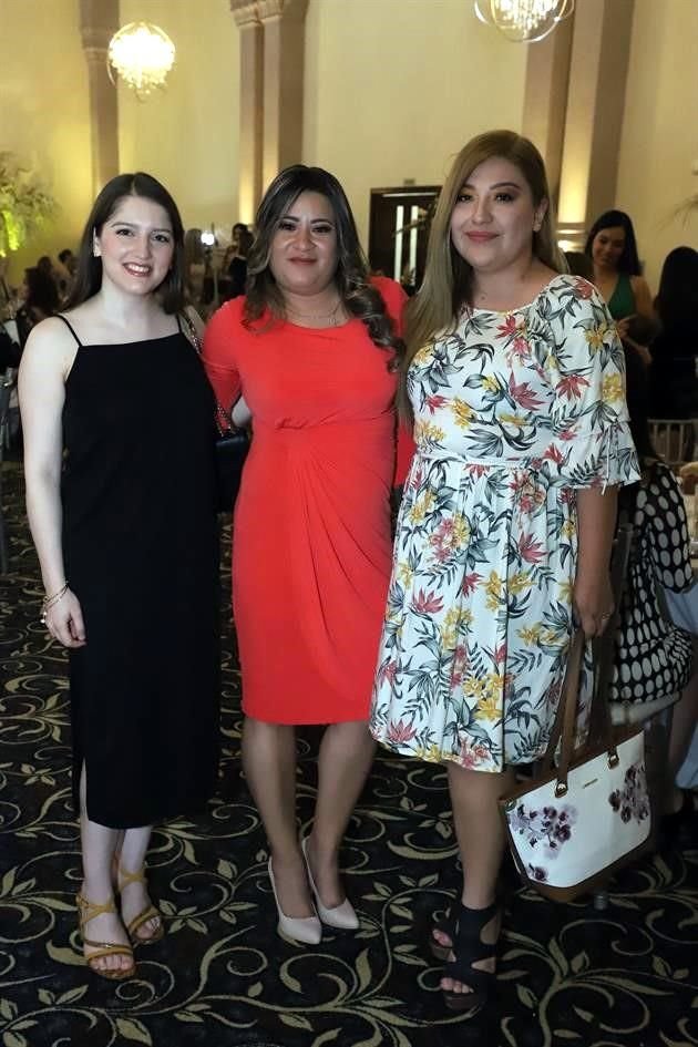 Mariana Tamez, Ericka Martínez y Anahí Díaz