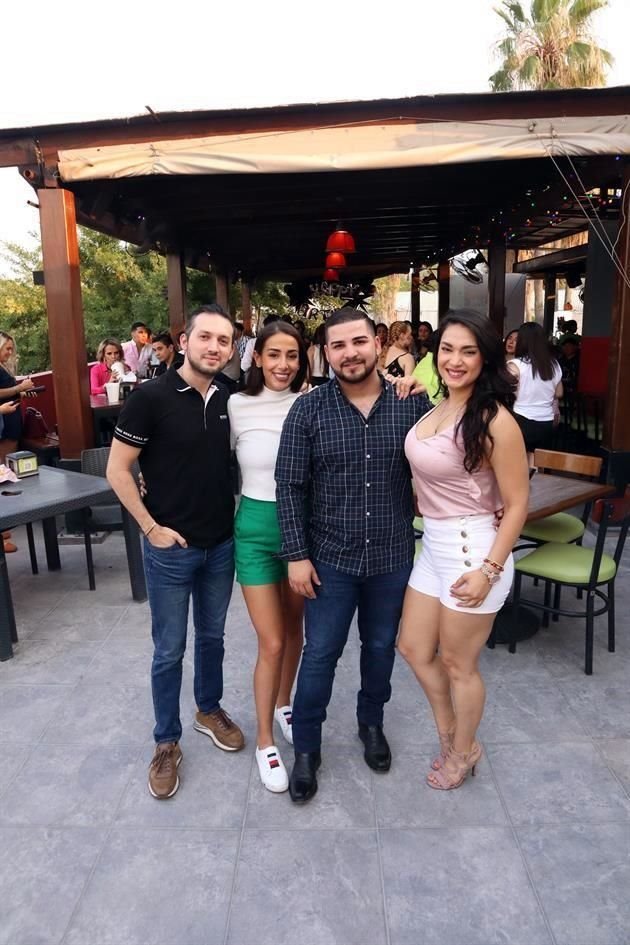 Emmanuel Mata, Valeria Ramos, Brandon Carrillo y Marina Sierra