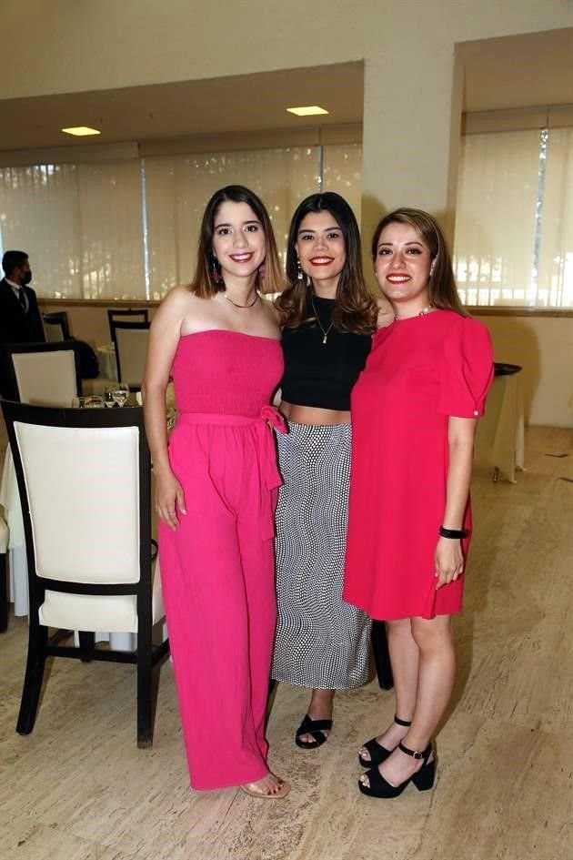 Alejandra Santos, Brenda Lizeth González y Paloma Cortés