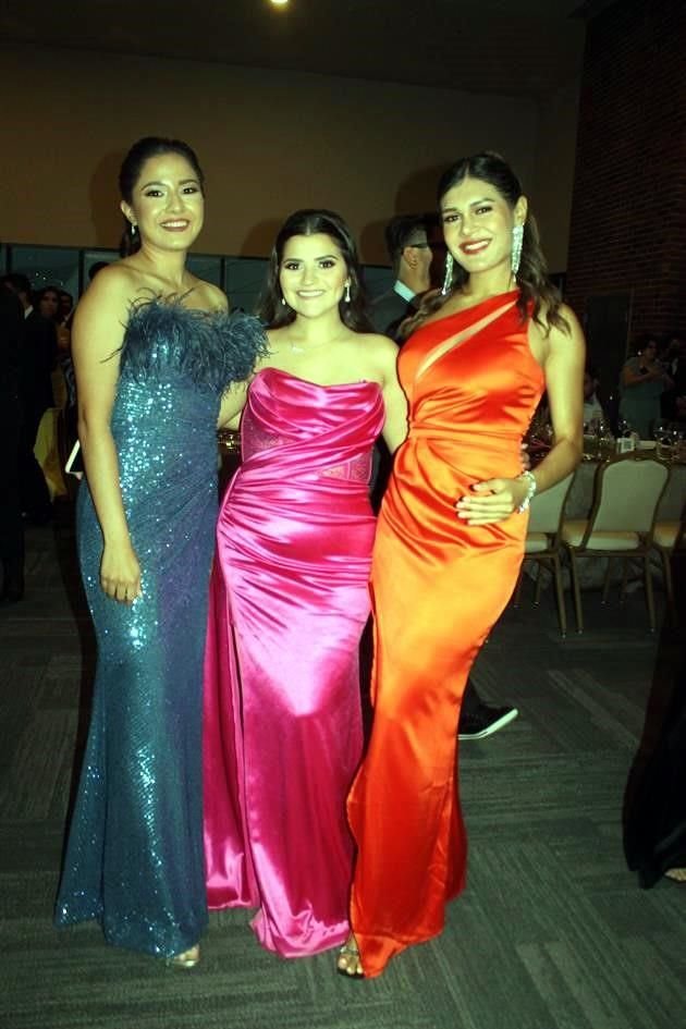 Danahe Scott, Carolina García y Ana Karen Monreal
