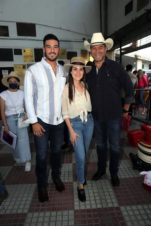 Sergio Rodríguez Jr, Adriana Rodríguez y Sergio Rodríguez