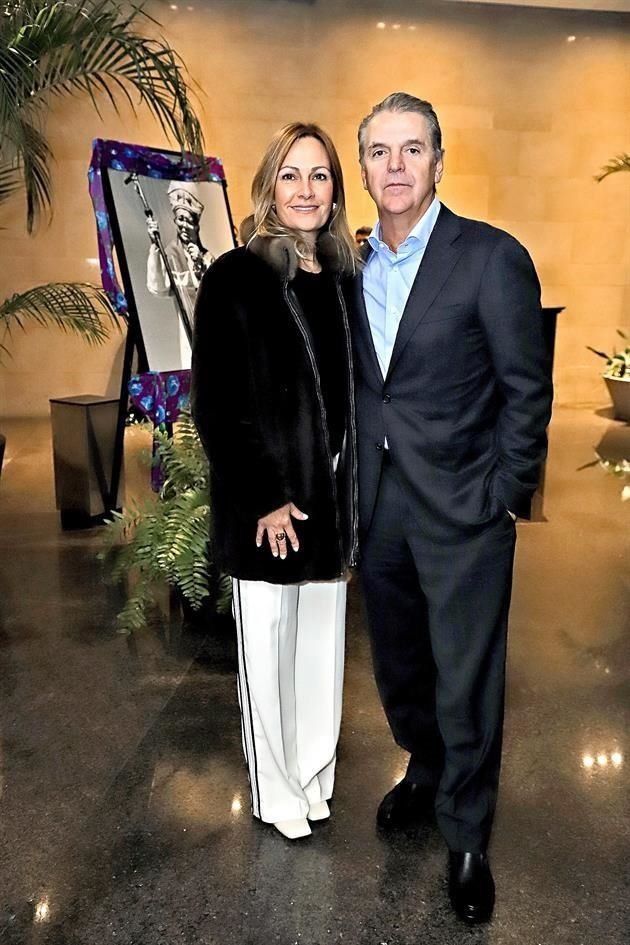 Yolanda Torres de Martinez y Alejandro Martínez