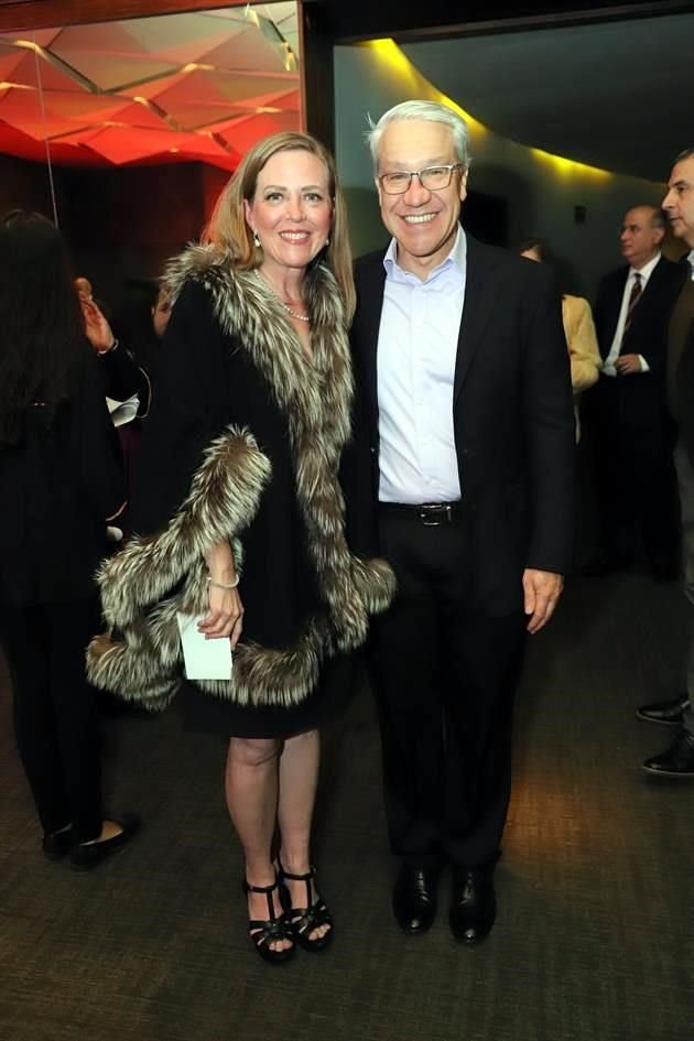 Elisa Quiroga de González y Alfredo González